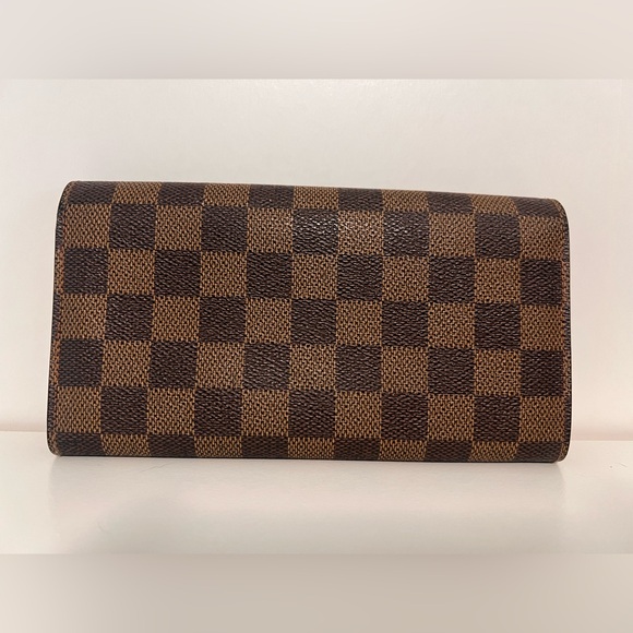 Louis Vuitton Damier Ebene Wallet with zipper pocket and card slots - Picture 2 of 12